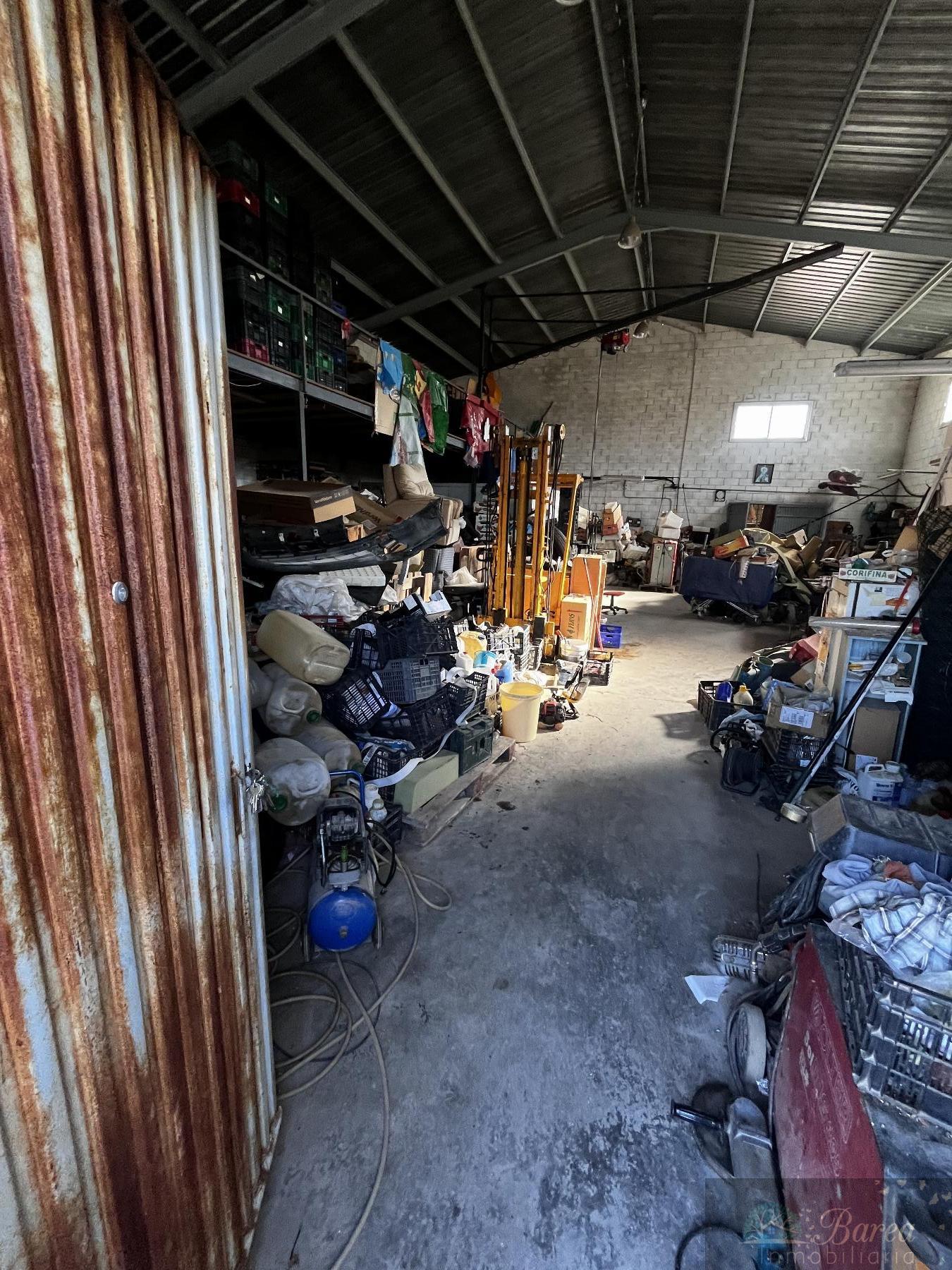 Venta de nave en Rute