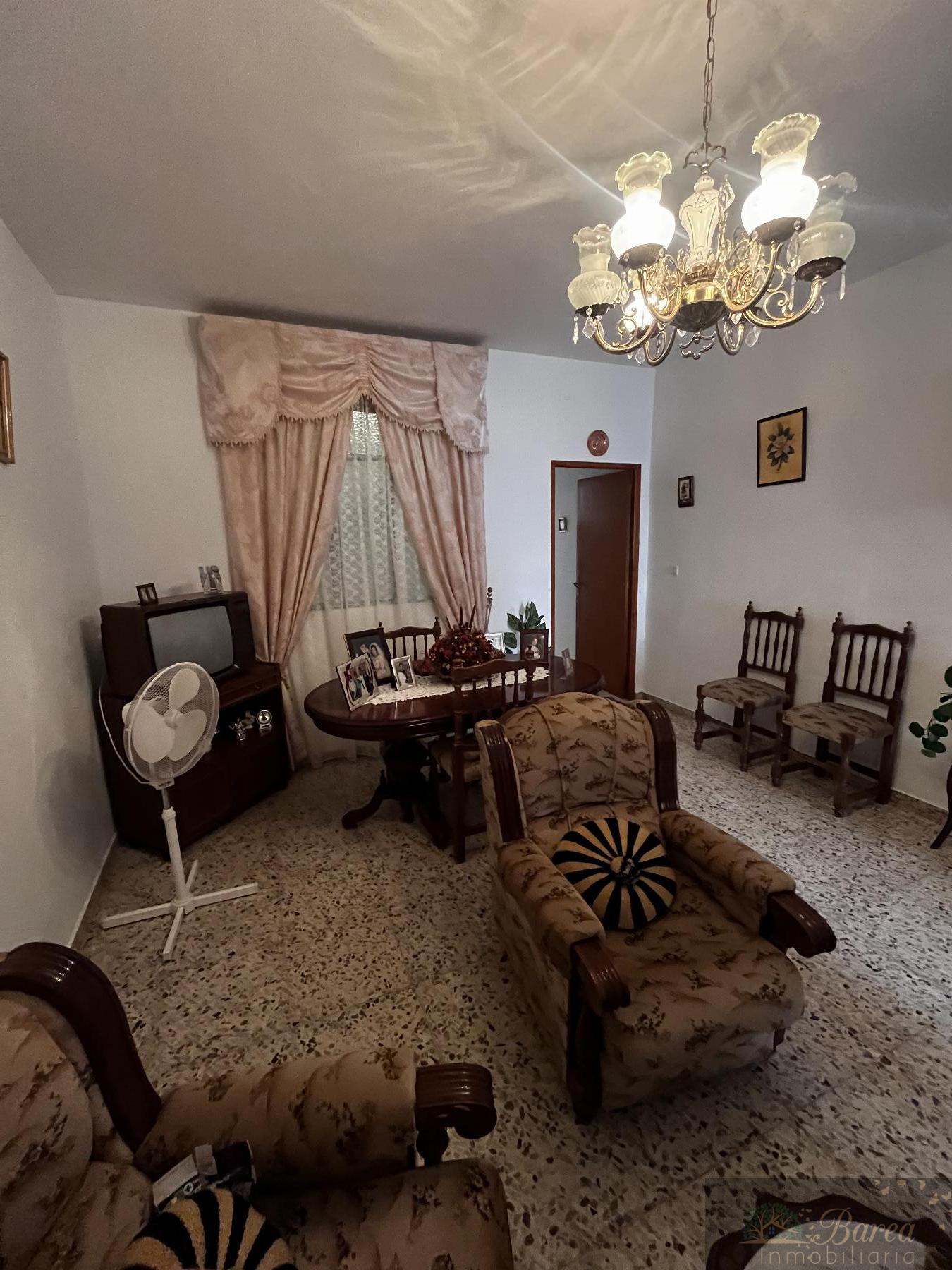 Venta de casa en Rute