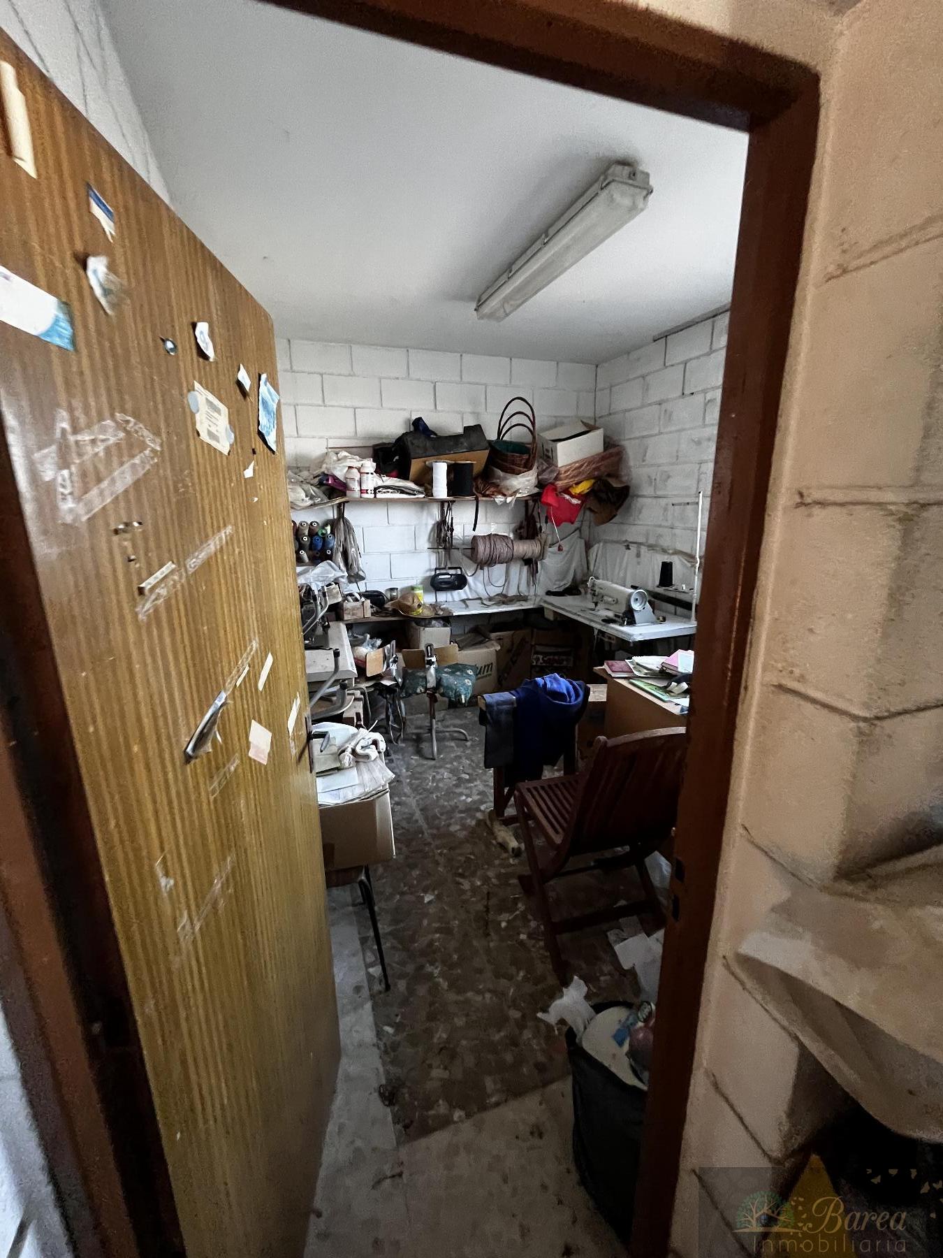 Venta de nave en Rute