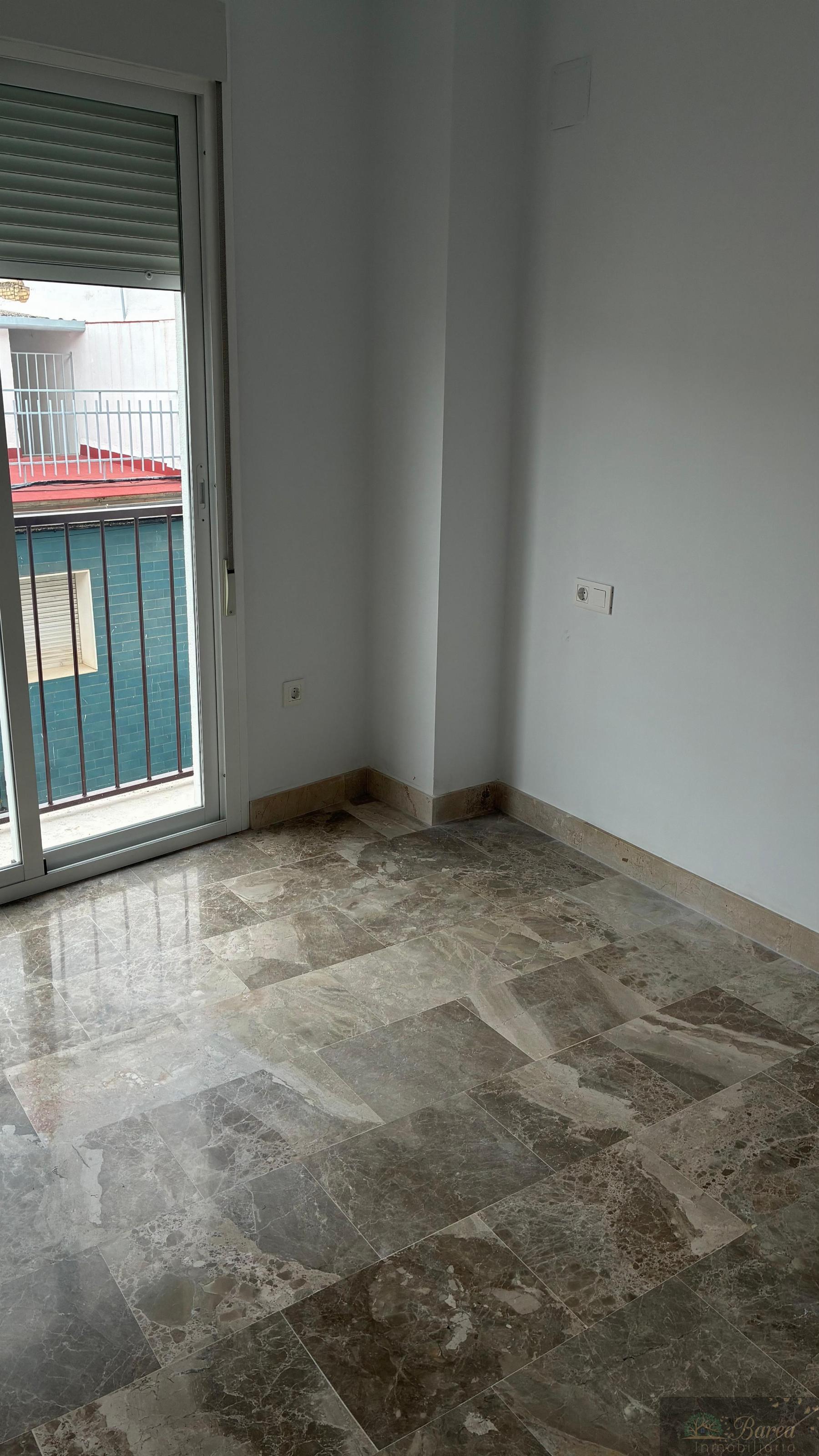 Zu verkaufen von wohnung in
 Rute