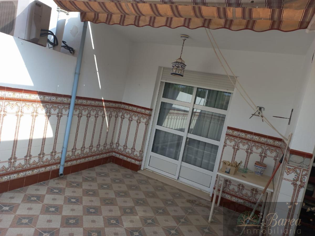 For sale of house in Rute