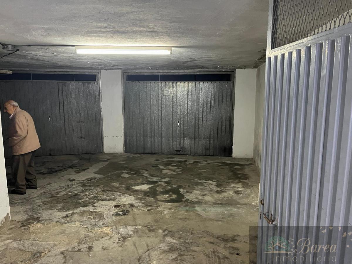 For sale of garage in Rute