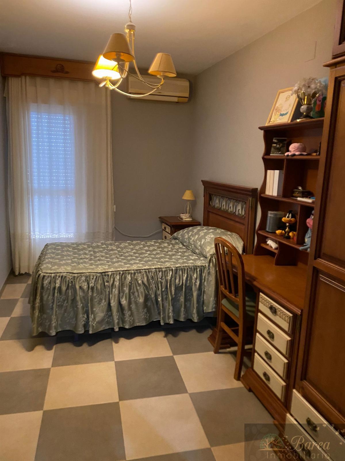 For sale of house in Rute