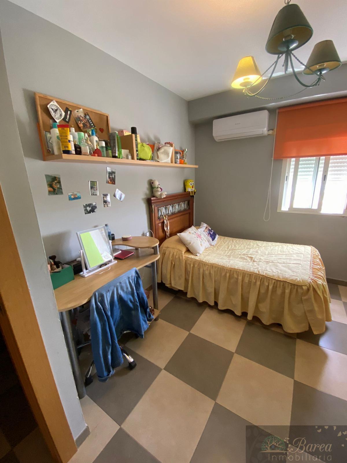 For sale of house in Rute