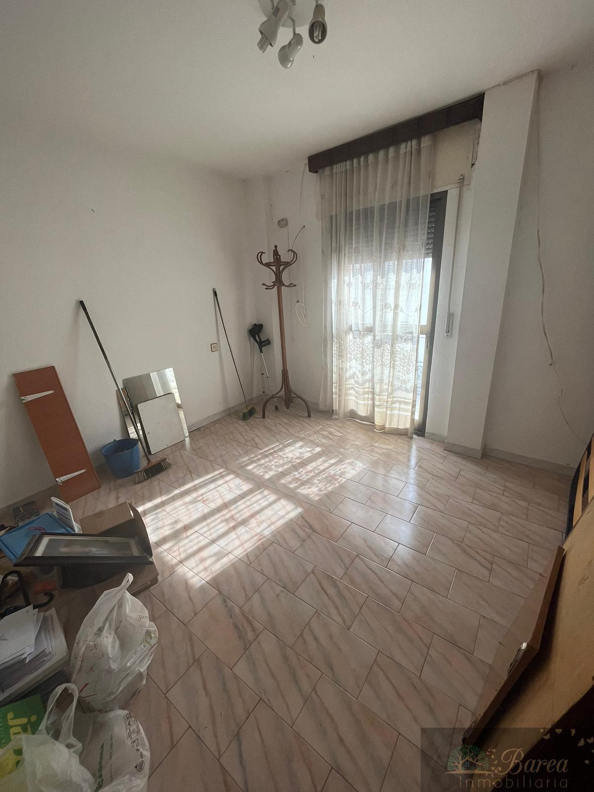 Zu verkaufen von wohnung in
 Rute