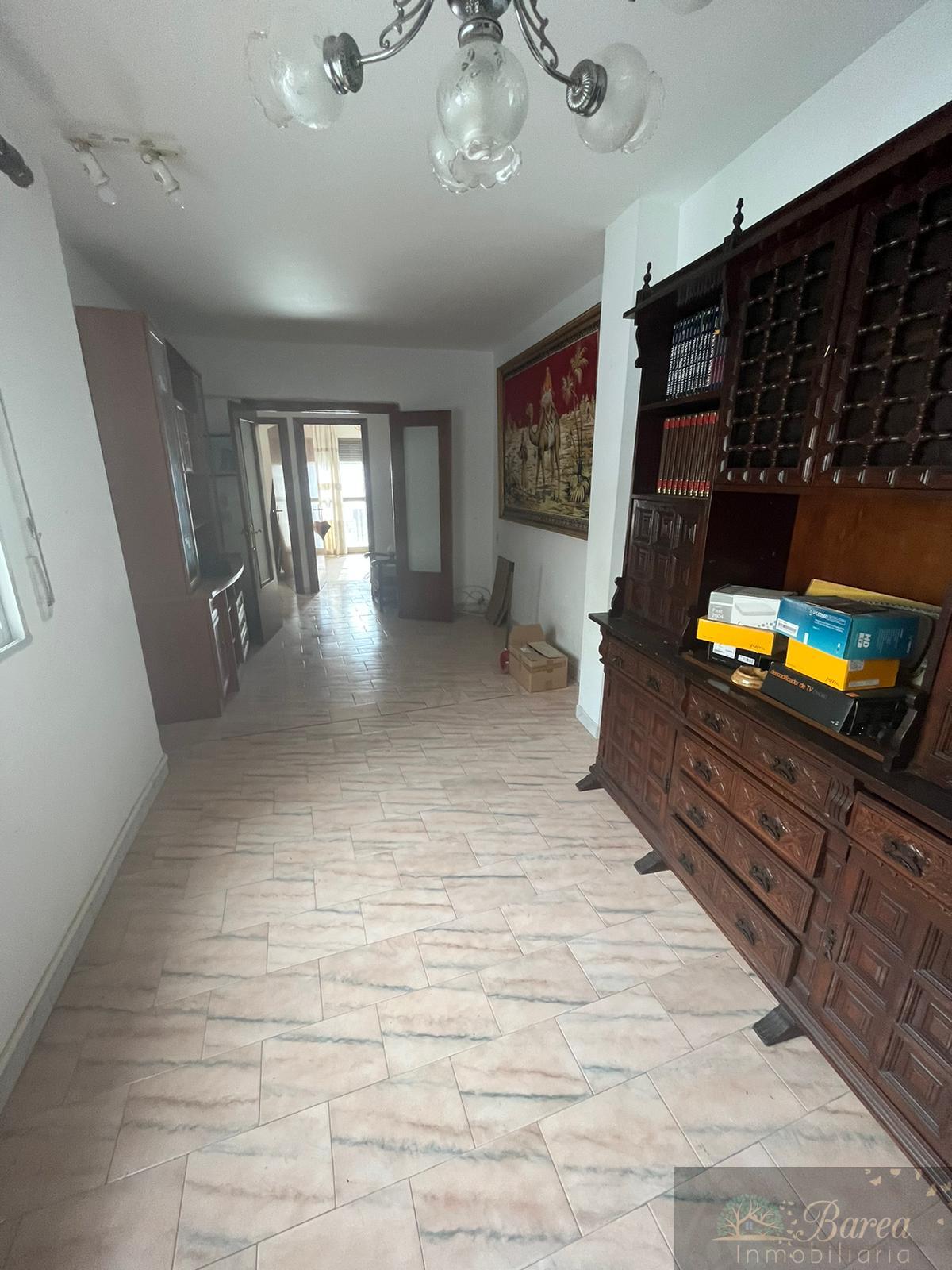 Zu verkaufen von wohnung in
 Rute