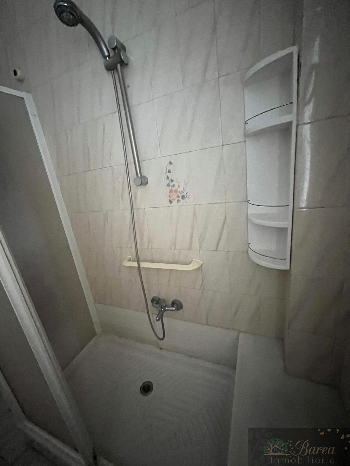 Zu verkaufen von wohnung in
 Rute