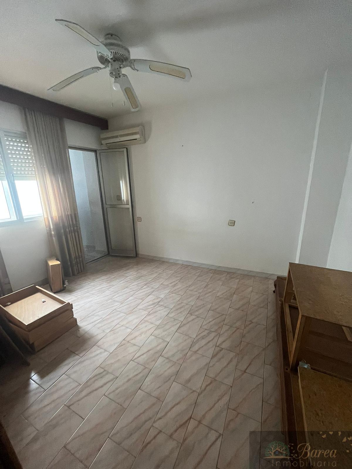 Zu verkaufen von wohnung in
 Rute