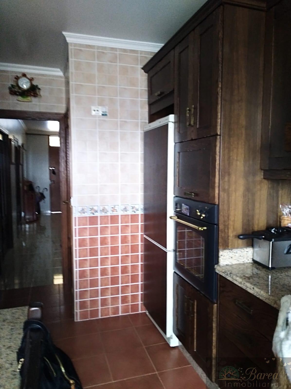 For sale of house in Rute