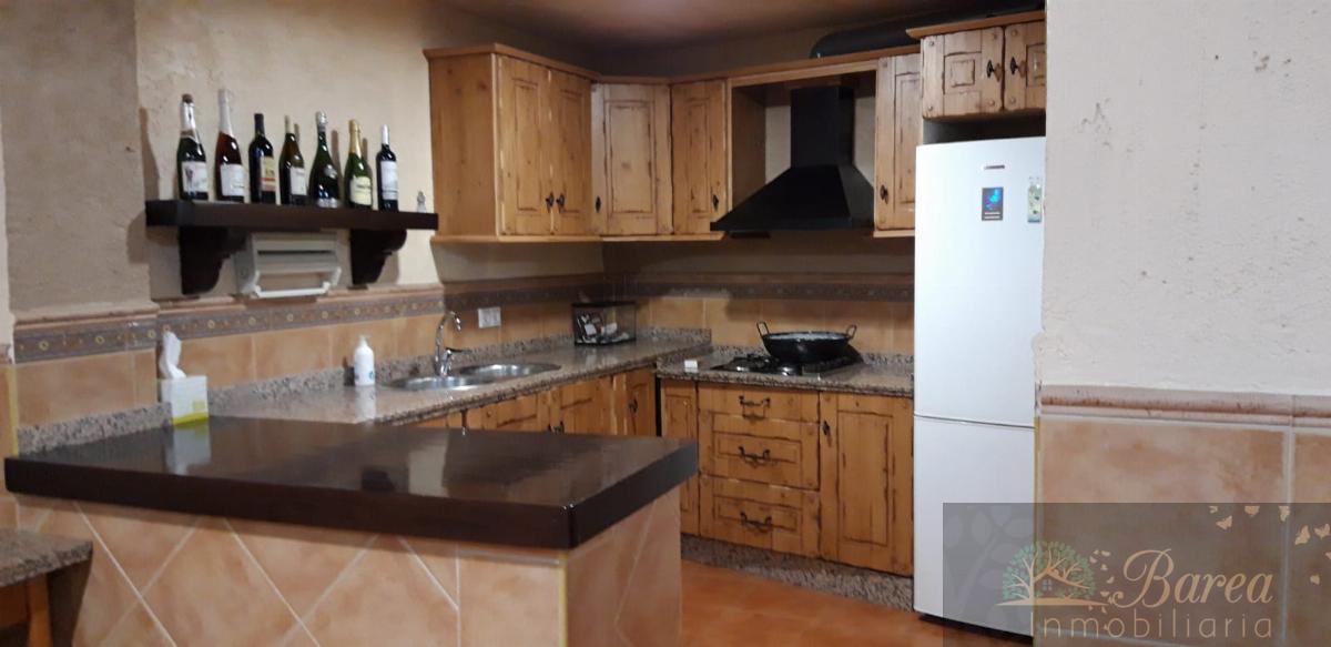 For sale of house in Rute