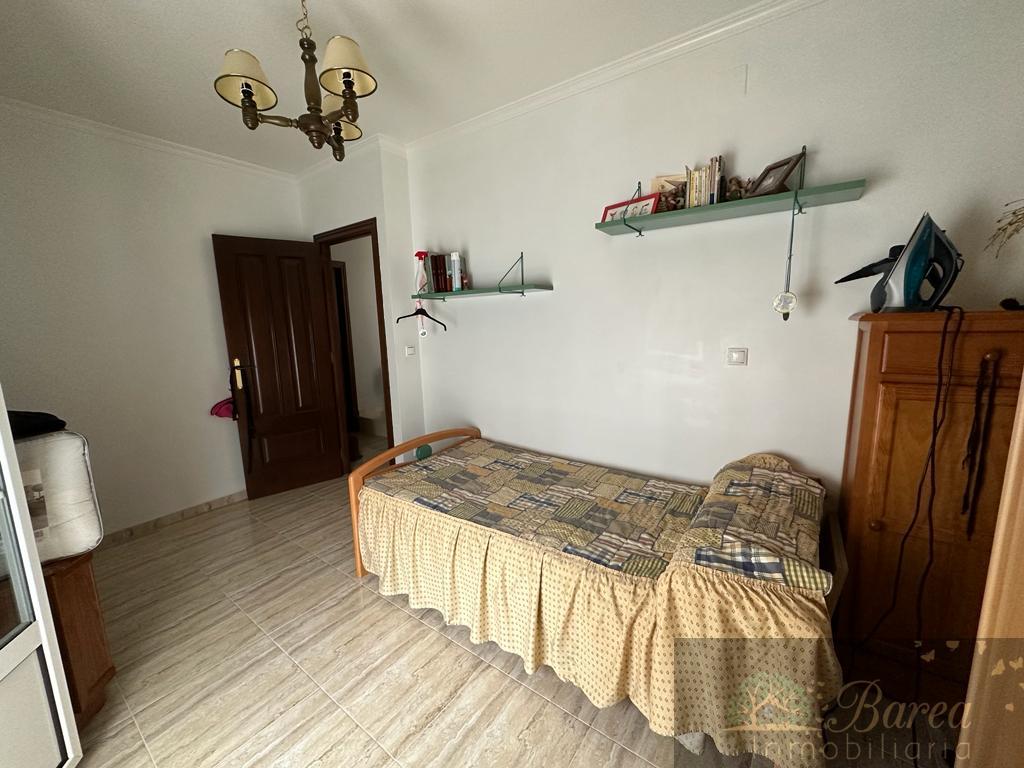 For sale of house in Rute
