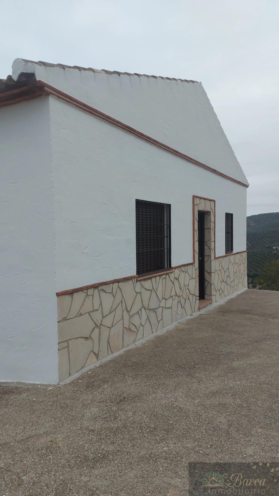 Venta de chalet en Iznájar