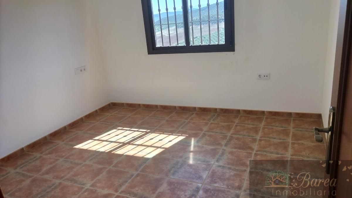 Venta de chalet en Iznájar