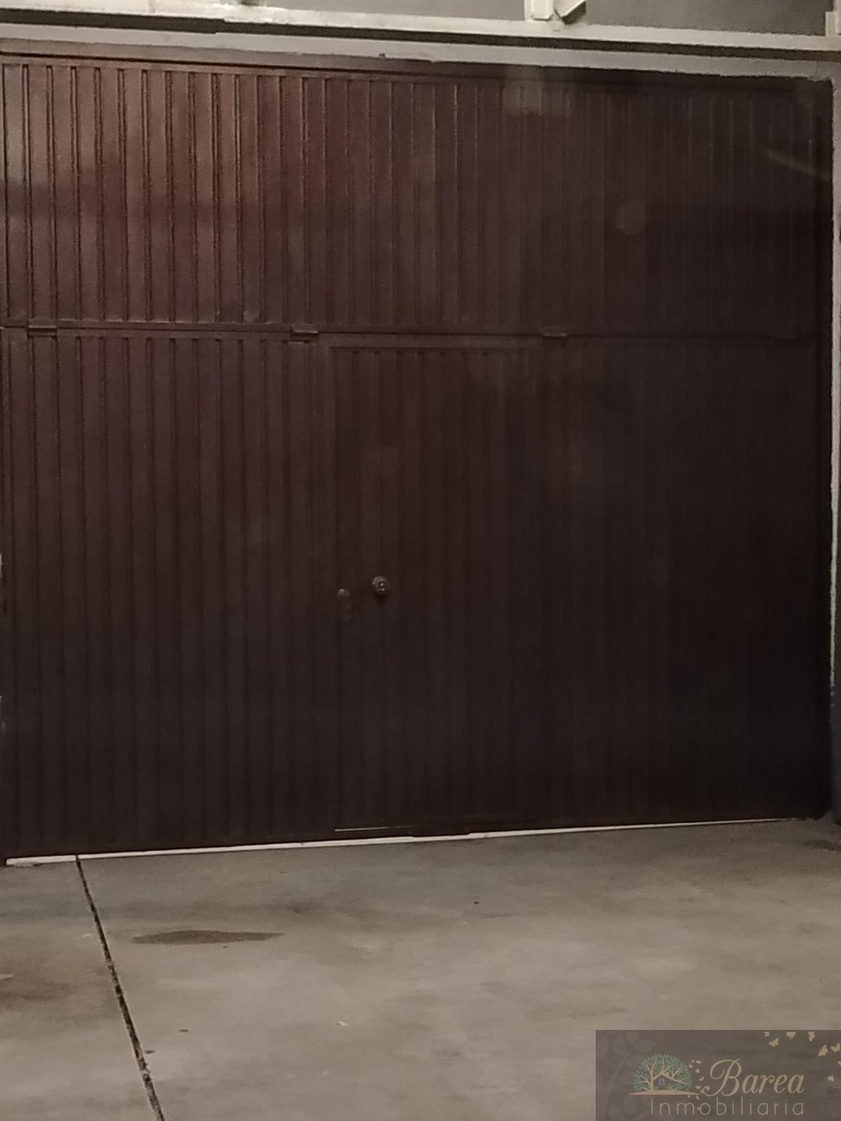 Til salg fra garage i Rute