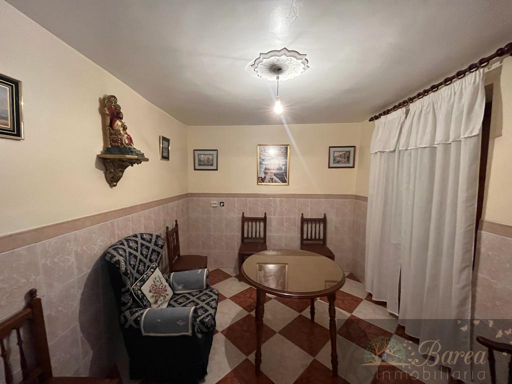 For sale of house in Rute