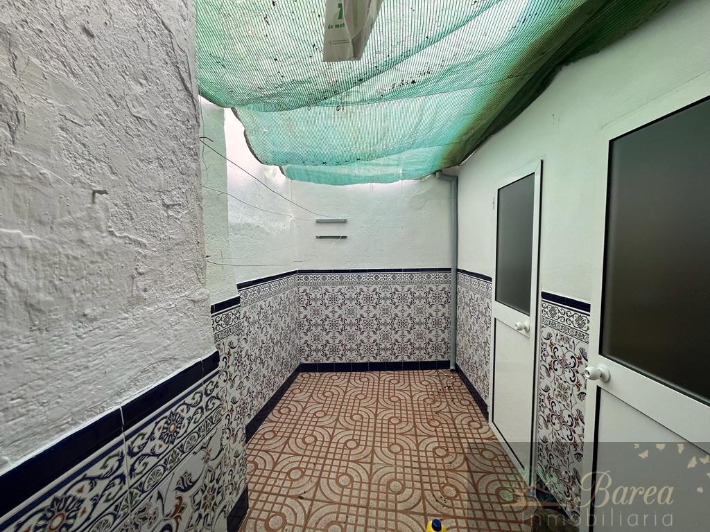 For sale of house in Rute