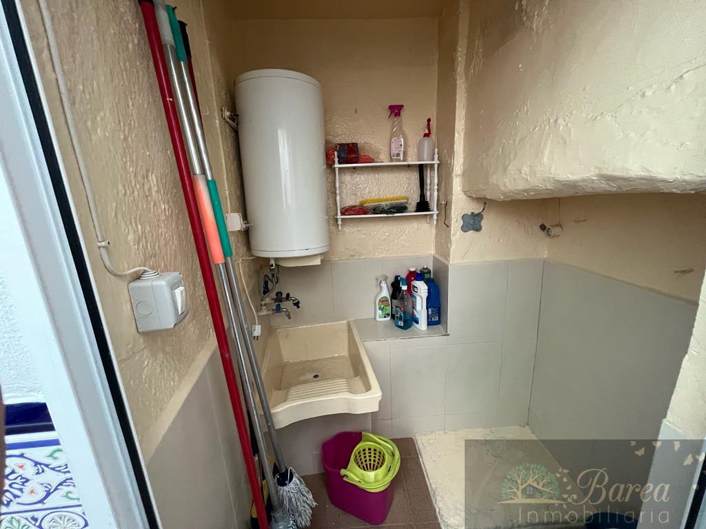 For sale of house in Rute