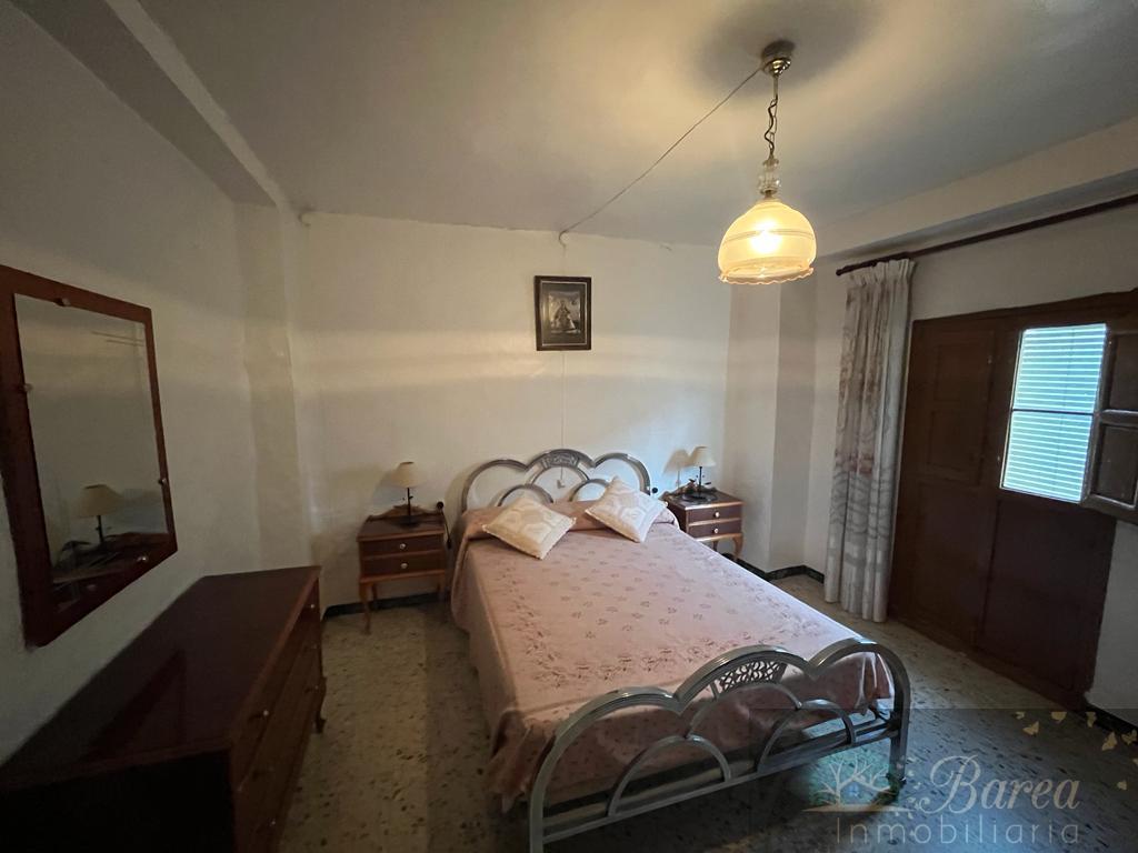 For sale of house in Rute