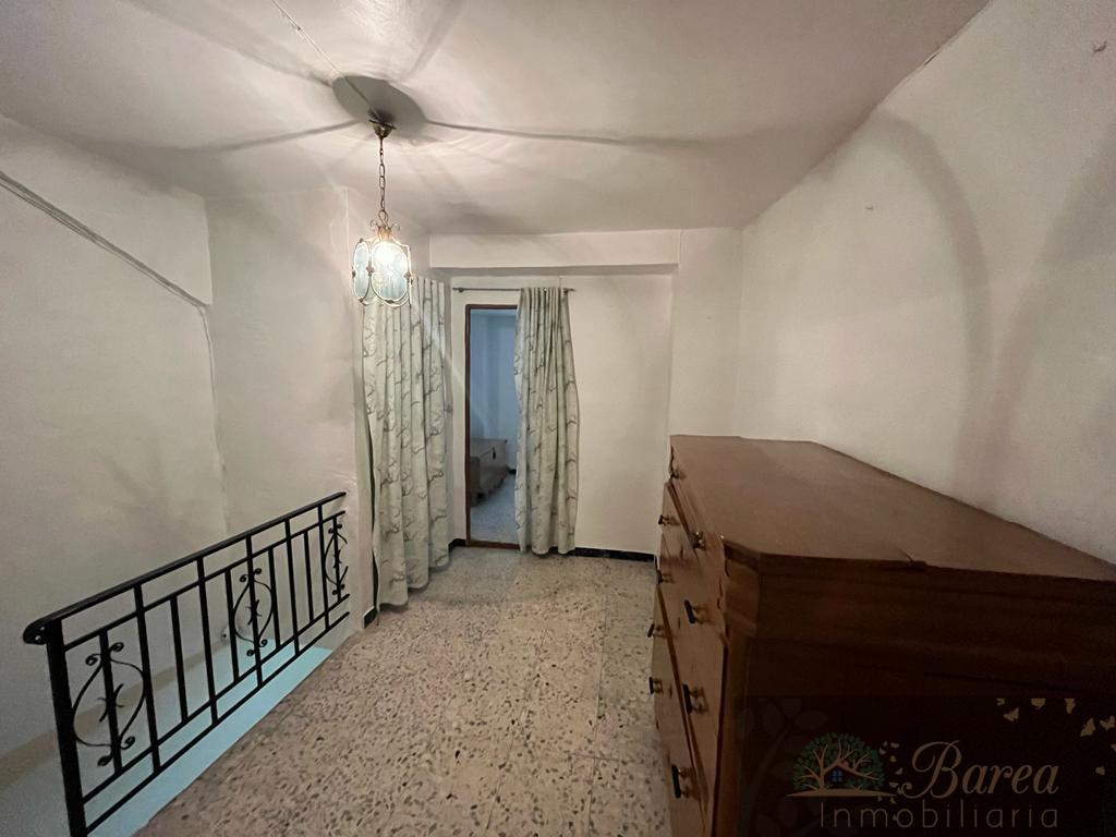 For sale of house in Rute