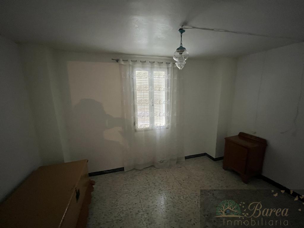 For sale of house in Rute