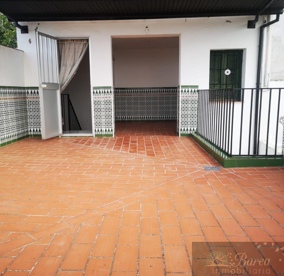 For sale of house in Rute