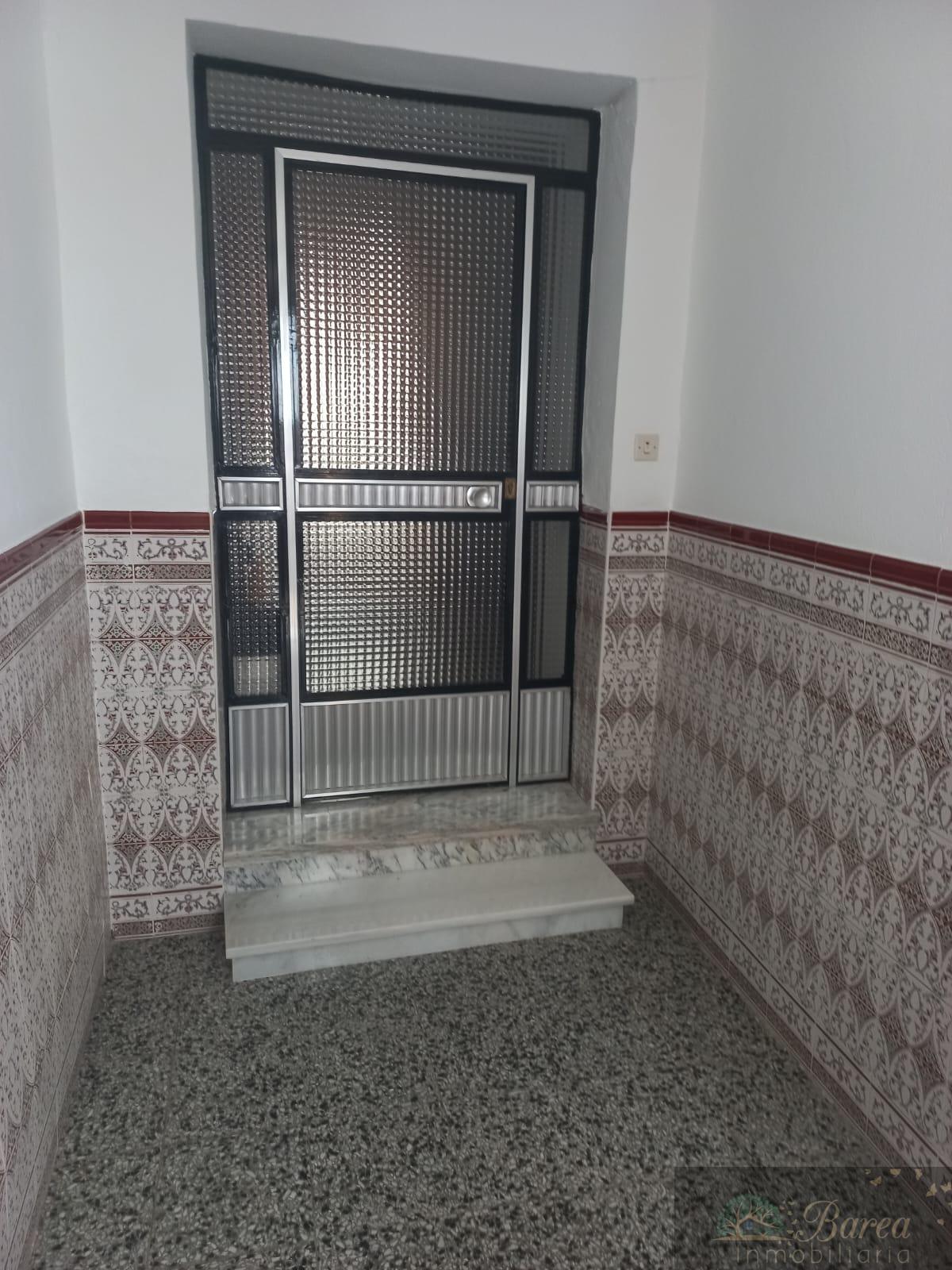 For sale of house in Rute