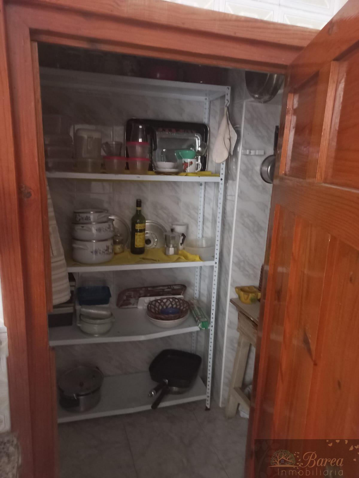 For sale of house in Rute