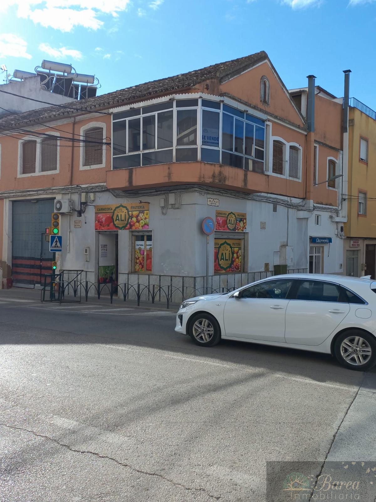 For sale of house in Rute