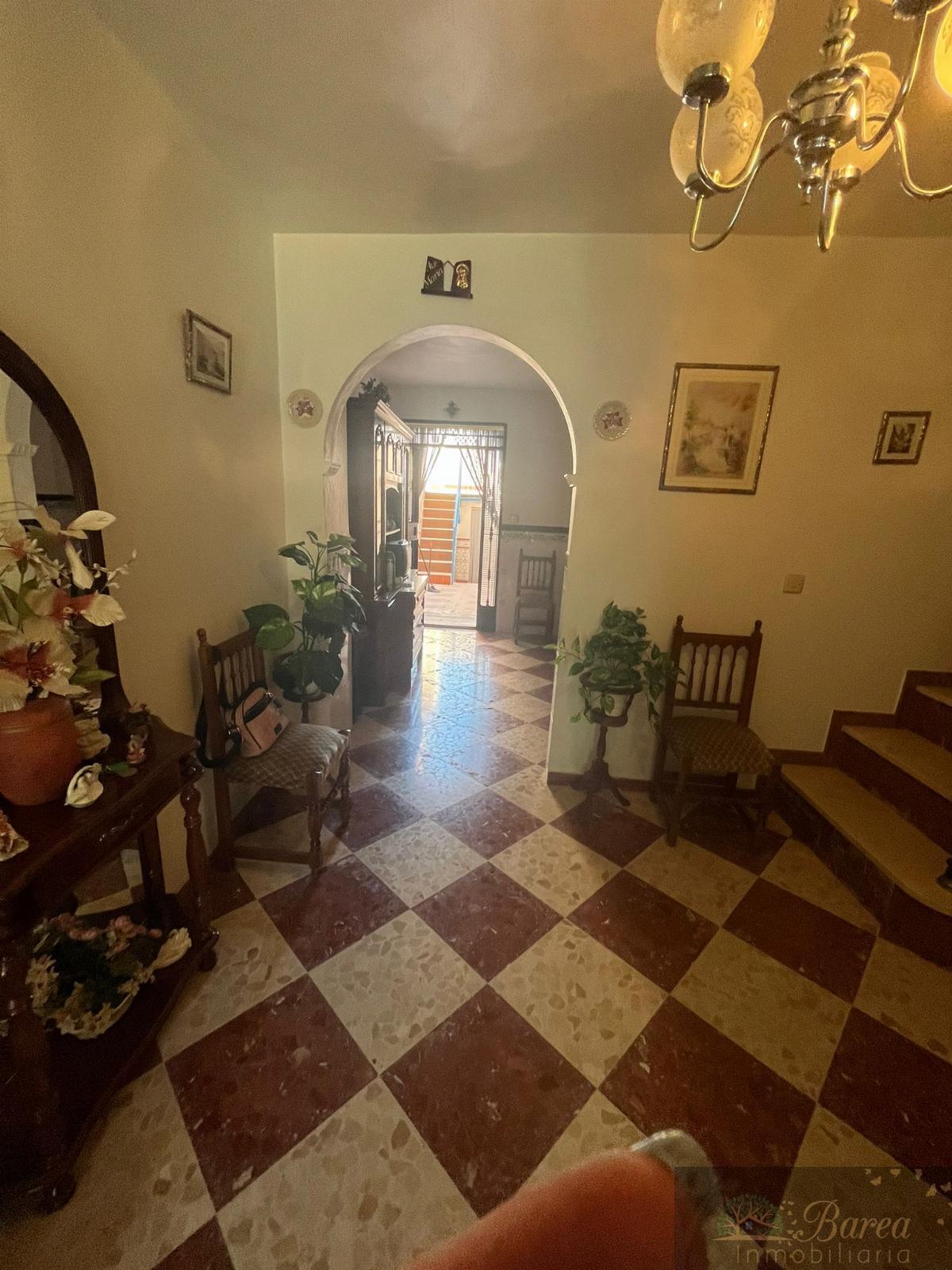 For sale of house in Rute