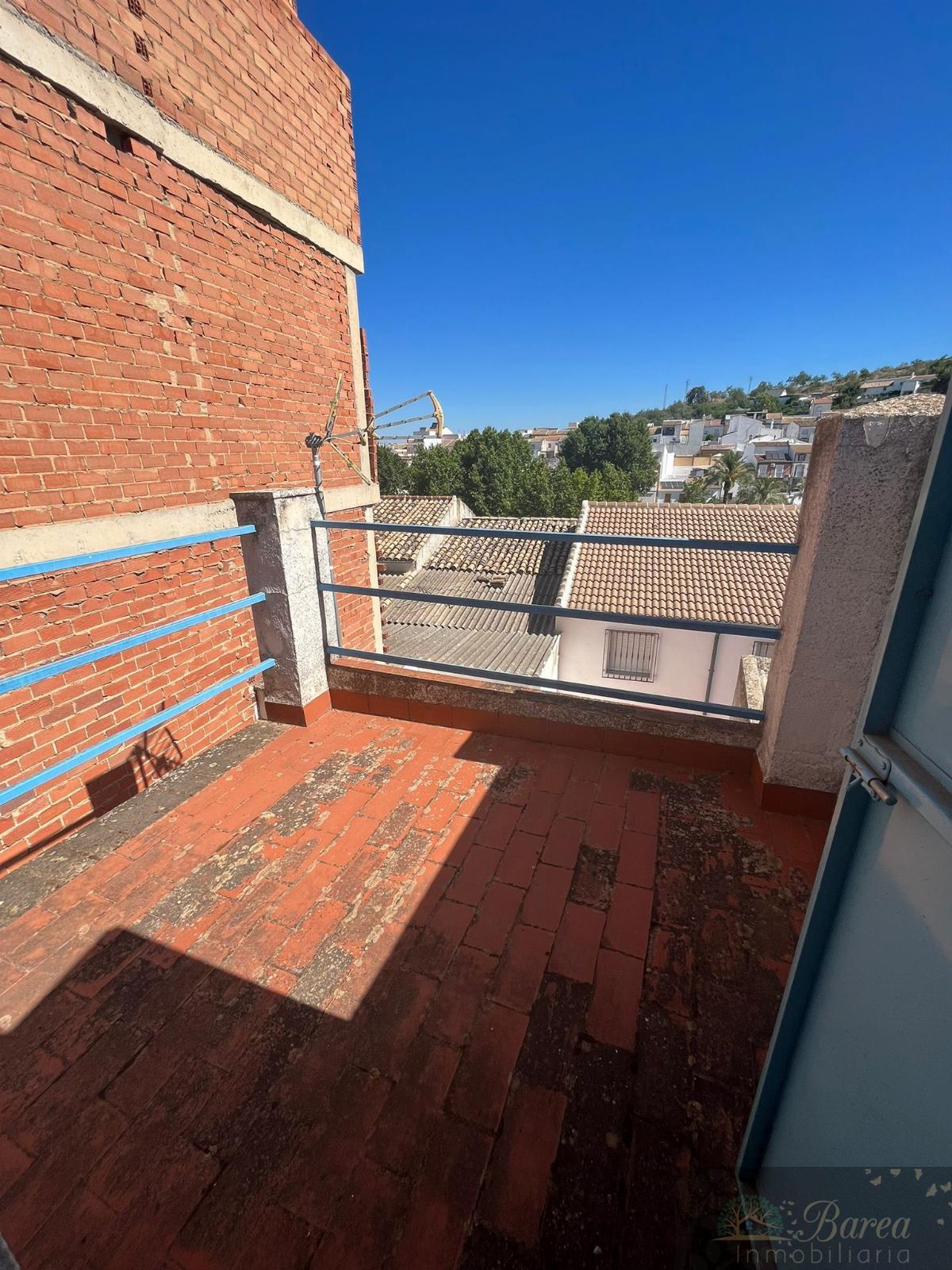 For sale of house in Rute