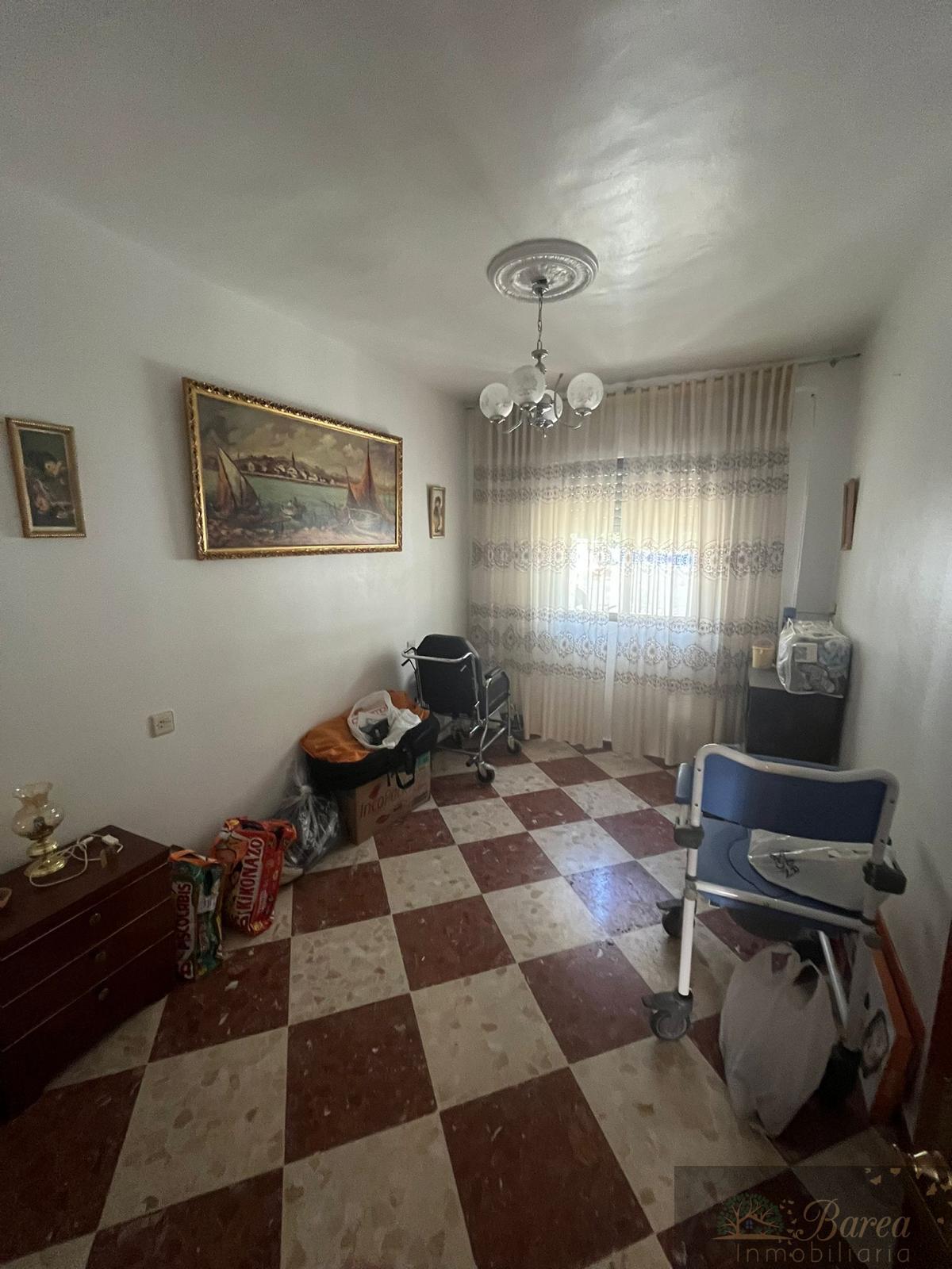 For sale of house in Rute