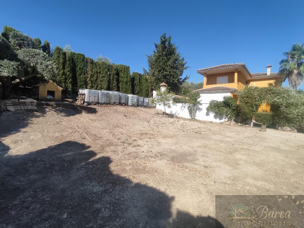 For sale of land in Rute