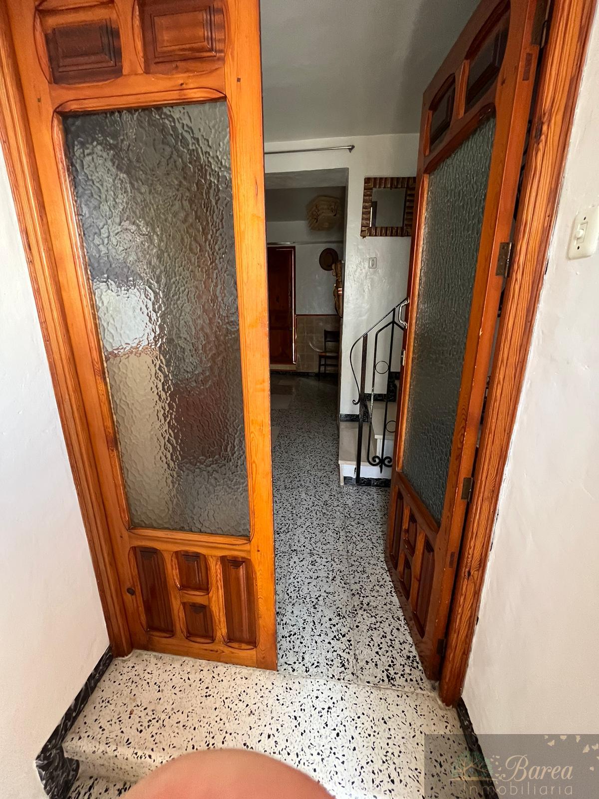 For sale of house in Rute