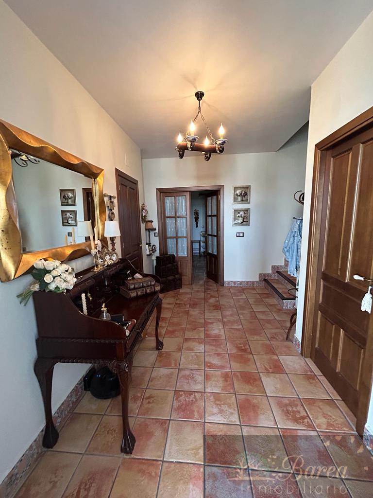 For sale of house in Rute