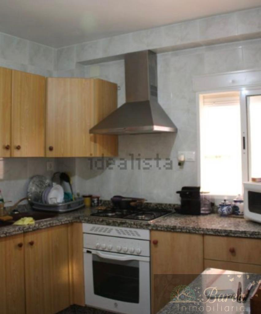 For sale of house in Rute