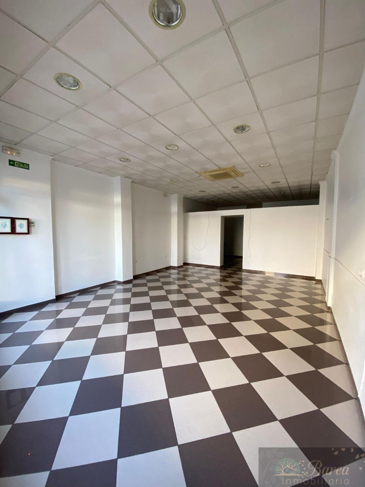 For sale of commercial in Rute