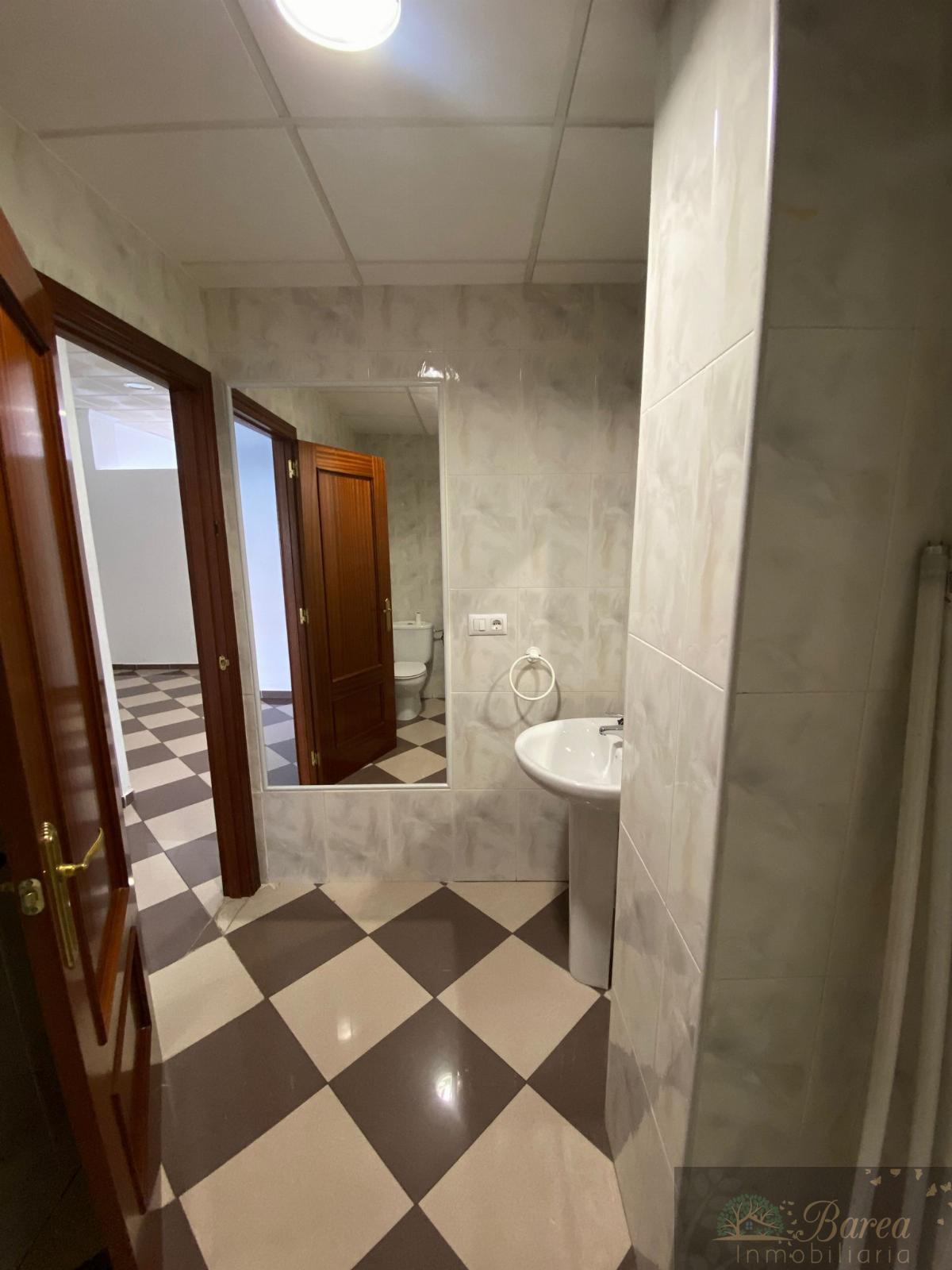 For sale of commercial in Rute