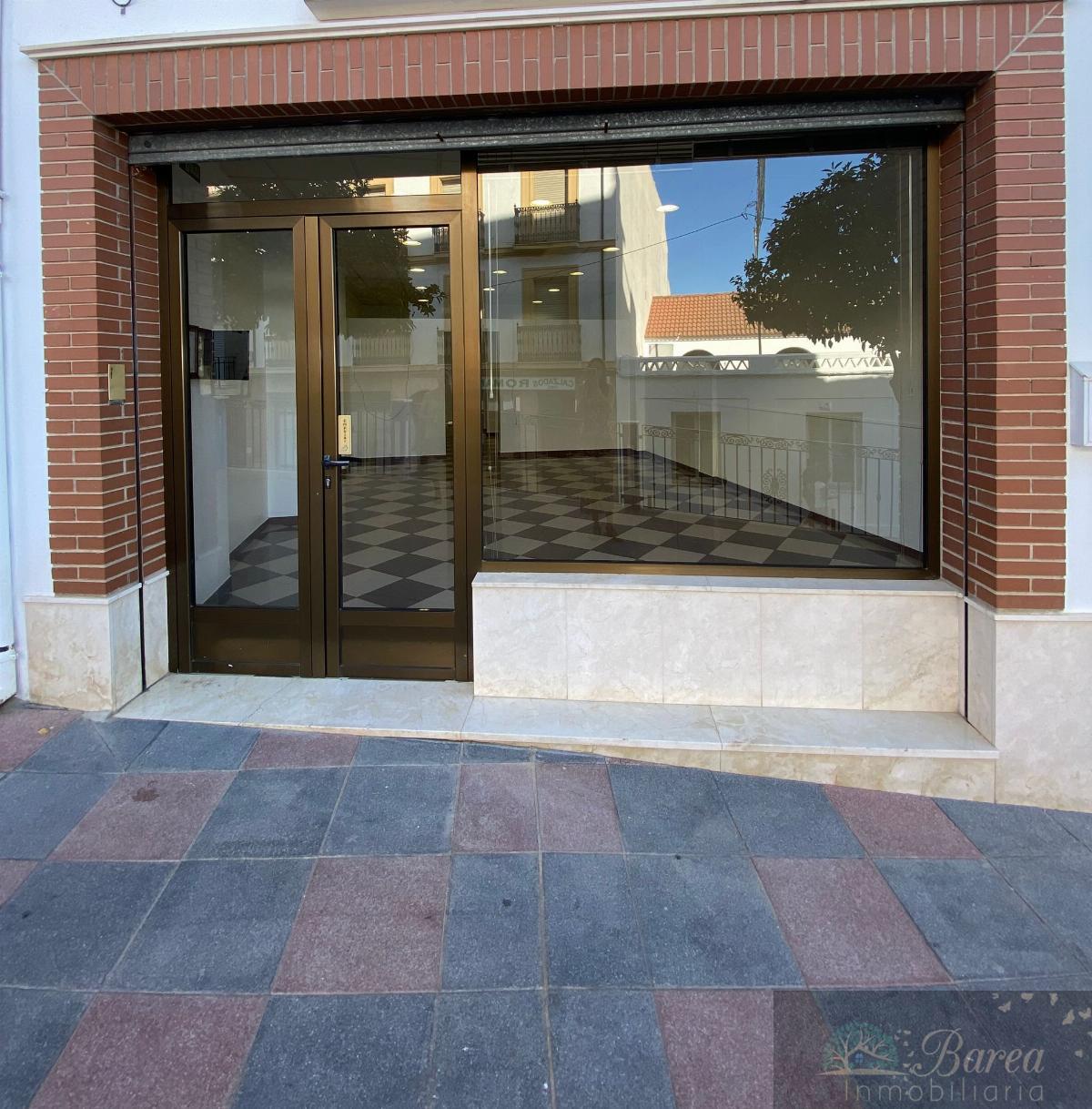 For sale of commercial in Rute