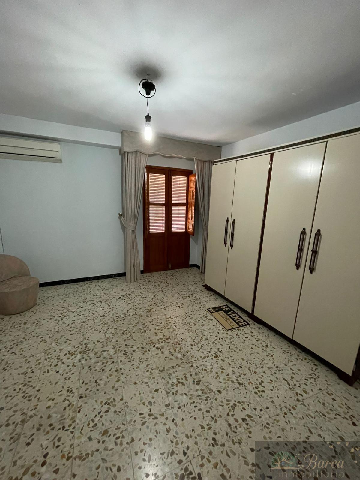 For sale of house in Rute