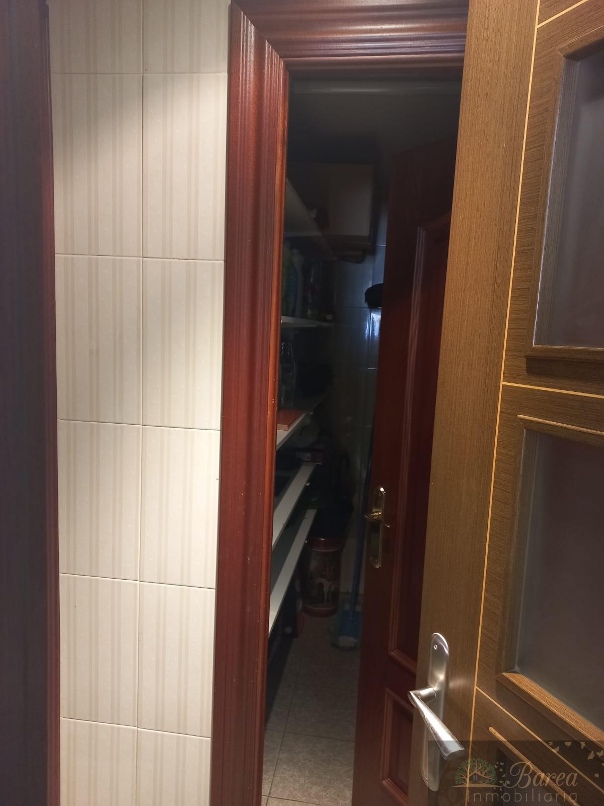 Vente de local commercial dans Rute