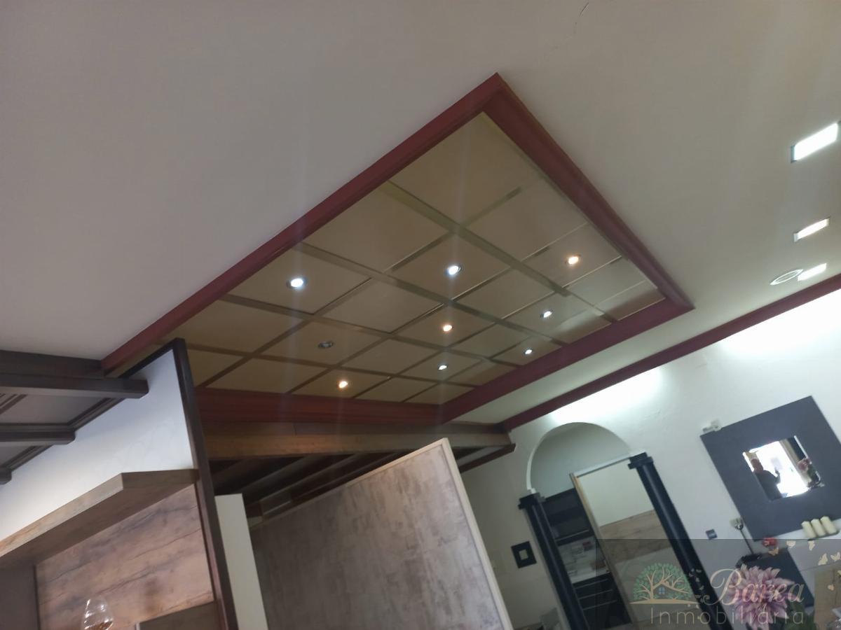 Vente de local commercial dans Rute