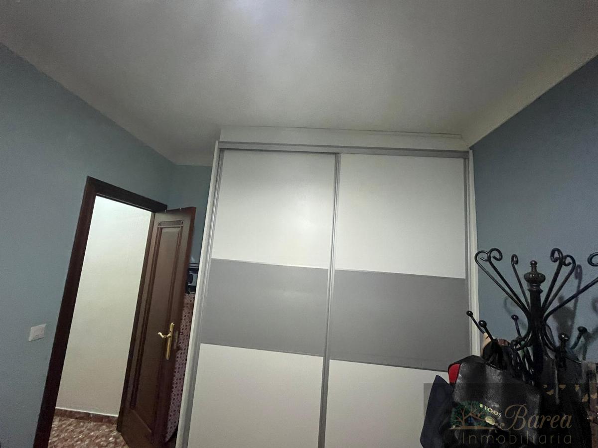 Verkoop van kleine villa in Rute