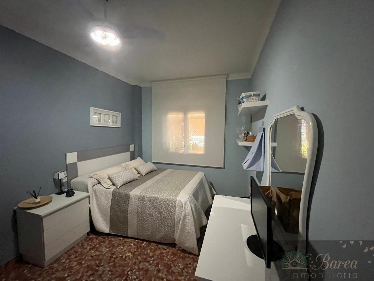 Verkoop van kleine villa in Rute