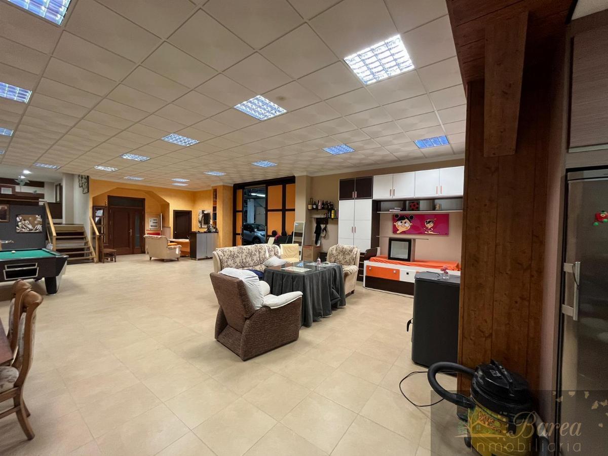 Köp av chalet i Rute