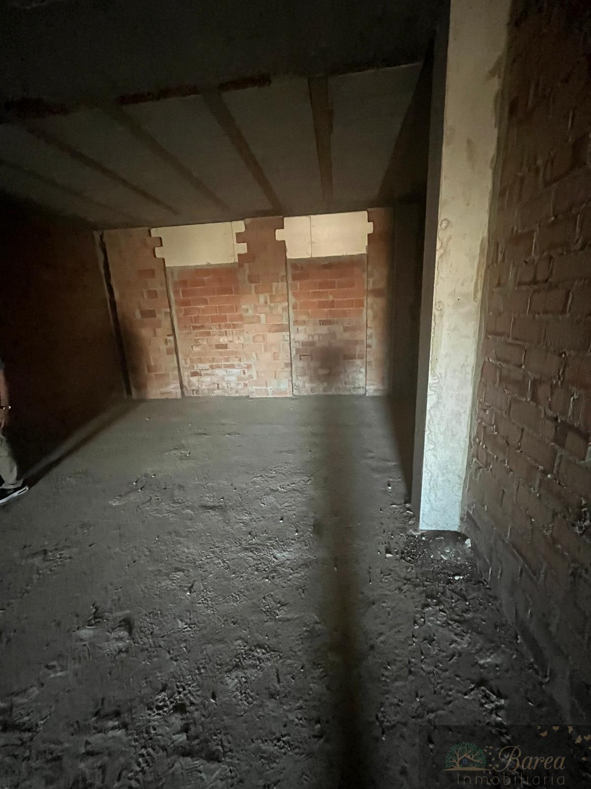 For sale of house in Rute
