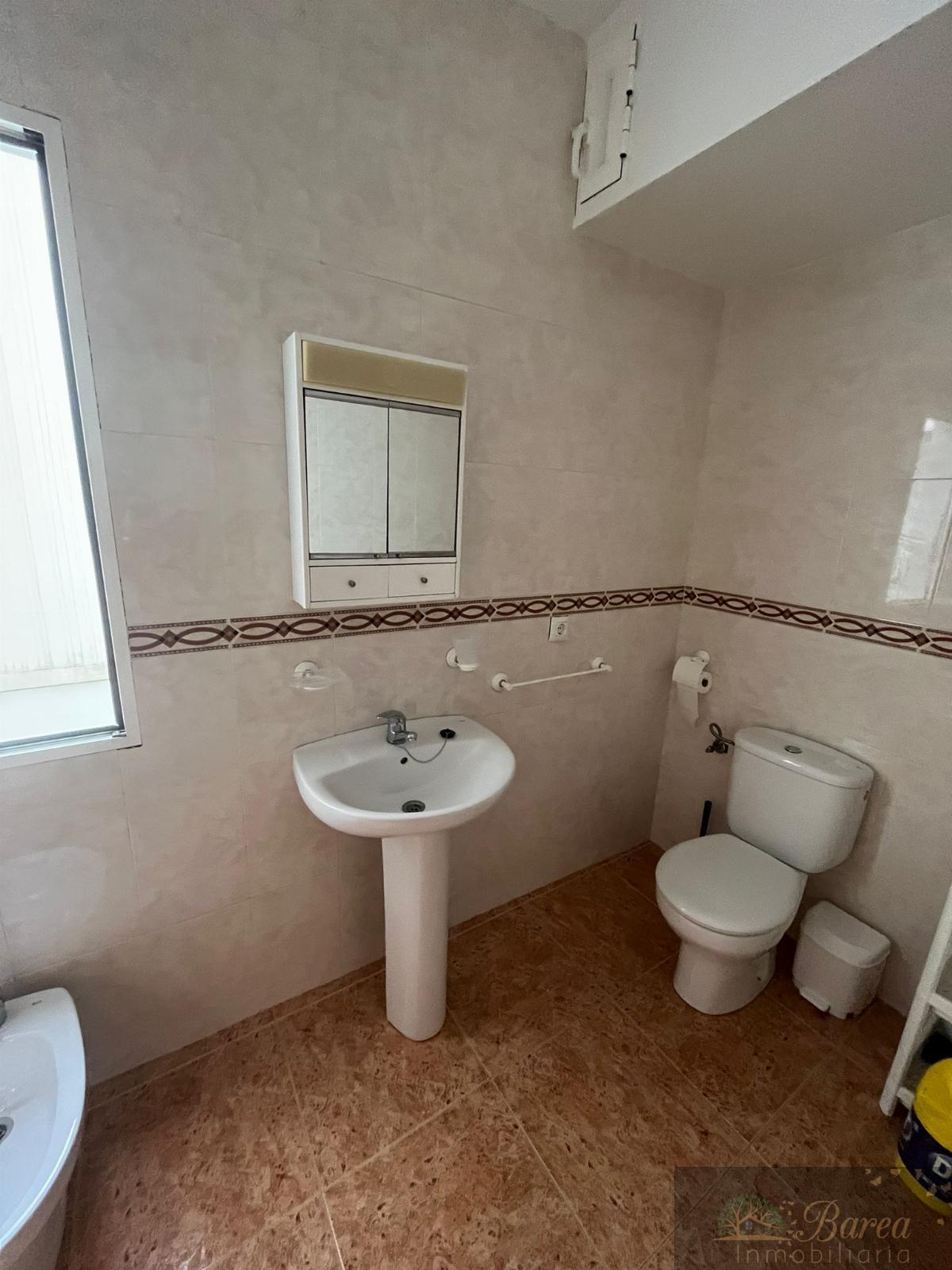 Zu verkaufen von wohnung in
 Rute
