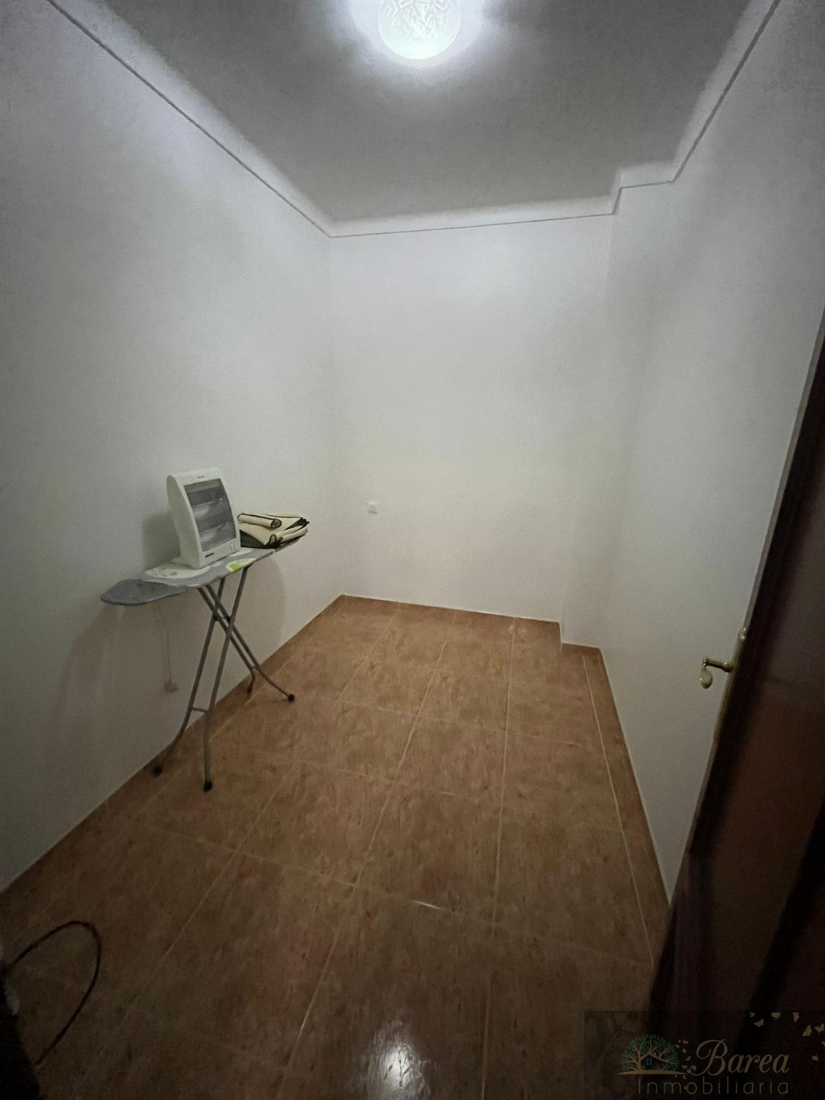 Zu verkaufen von wohnung in
 Rute