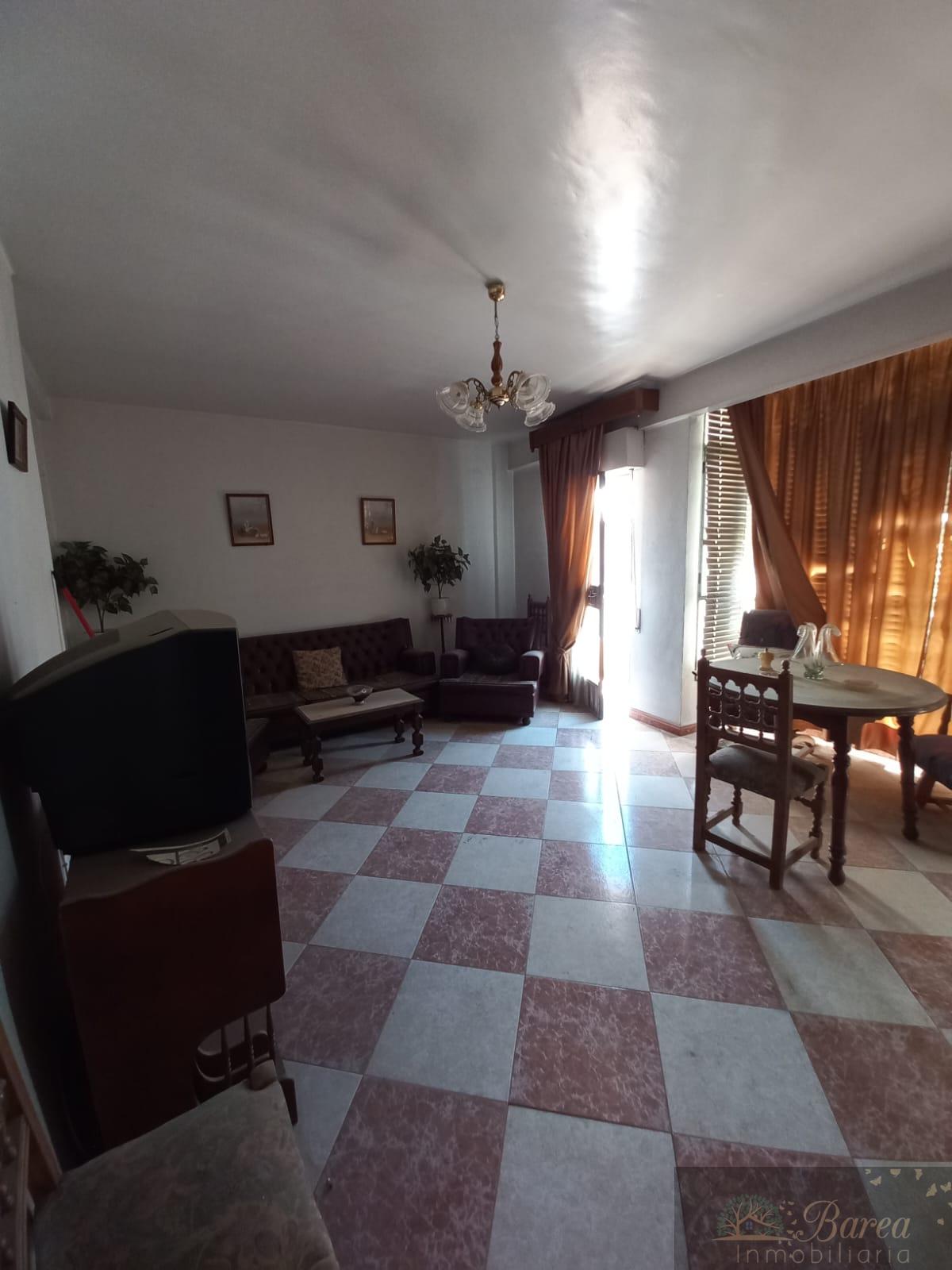 For sale of flat in Rute