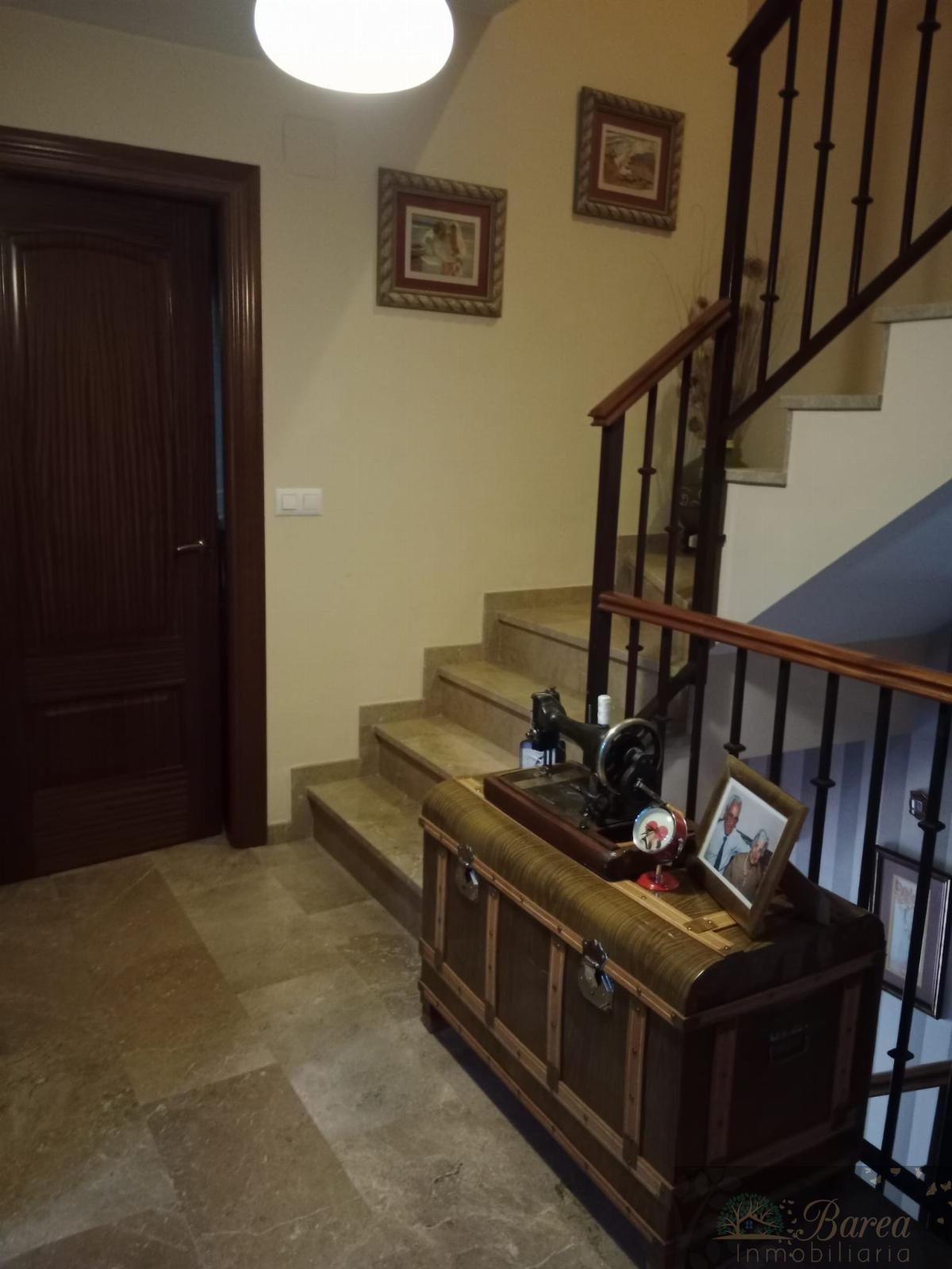 For sale of house in Rute