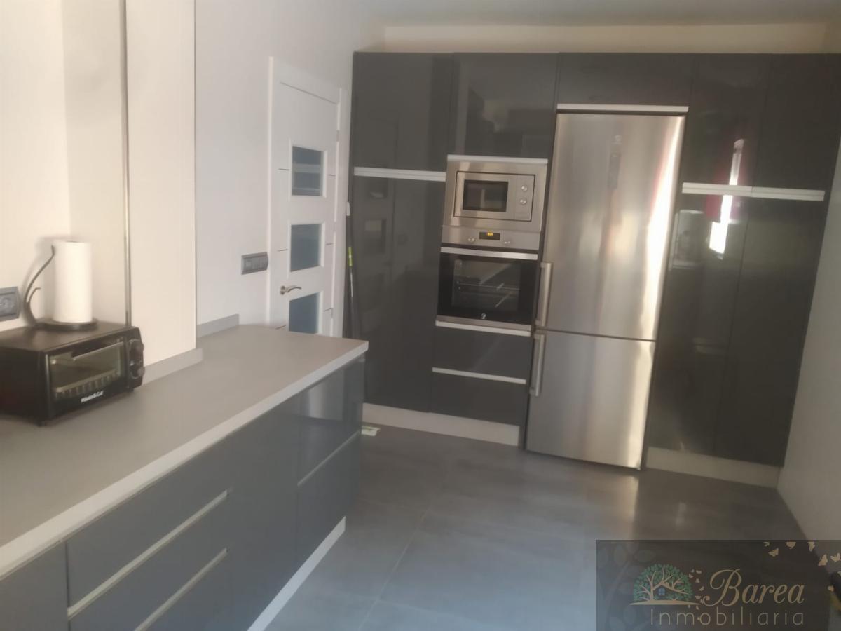 For rent of flat in Rute